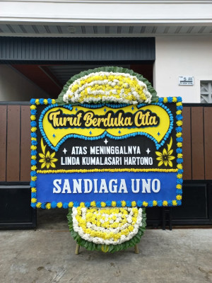 Papan Bunga Duka di Huangobotu
